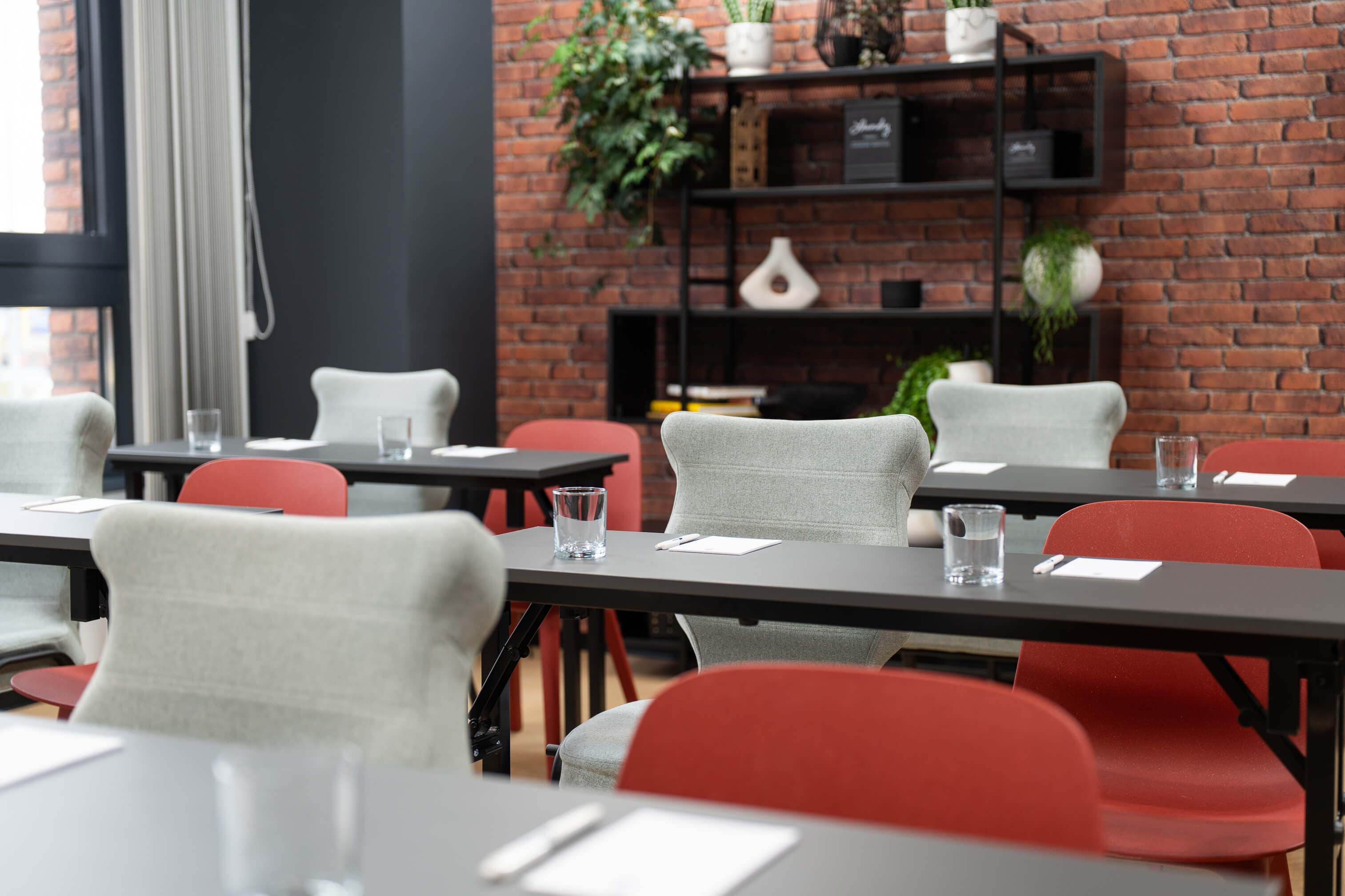 Moderná meetingová miestnosť pre vaše stretnutia